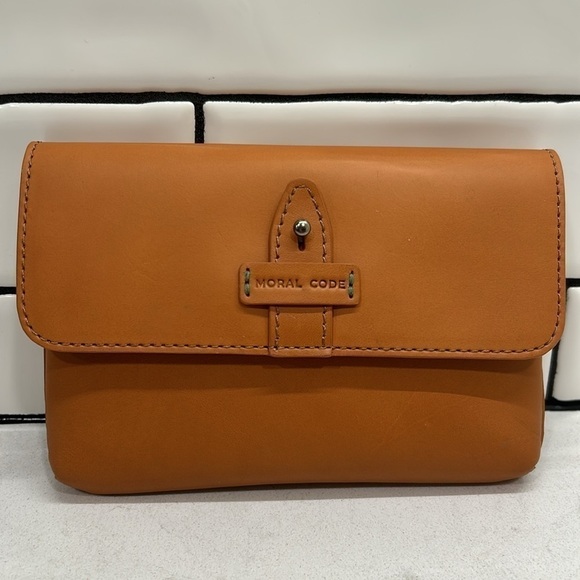 Moral Code Sadie Clutch Cognac NWT - Picture 5 of 16